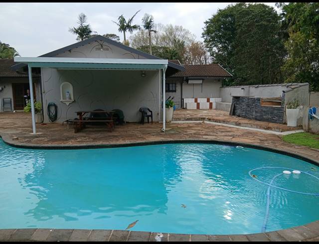 5 BEDROOM HOUSE FOR SALE IN FOREST HILLS